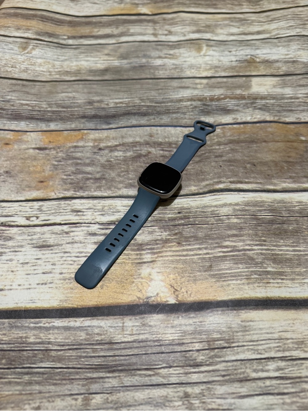 Fitbit Versa 3 Smartwatch Blue